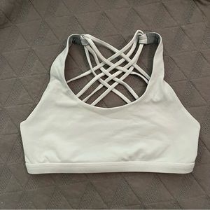 Born Primitive sports bra size M